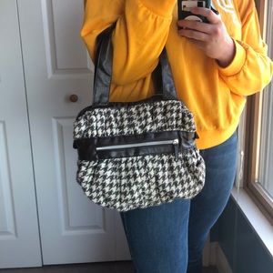 👜 MAURICES PURSE 👛 194